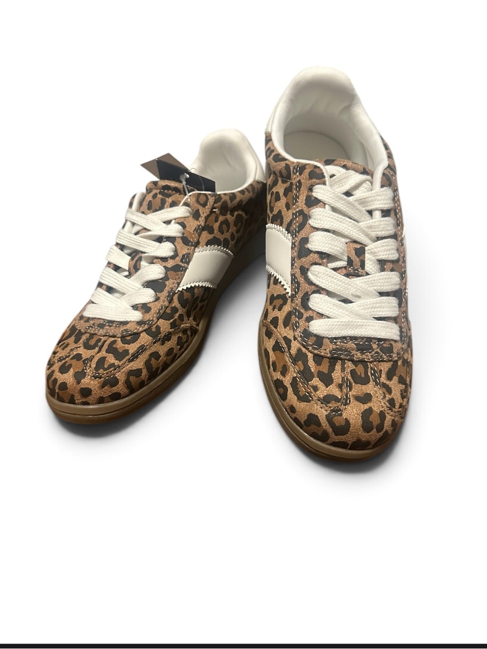 Universal Thread Leopard Print Memory Foam Sneaker’s